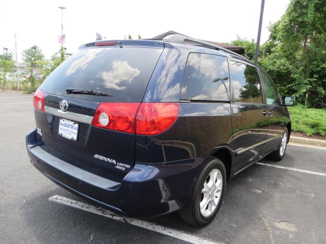 2006 Toyota Sienna Eddie Bauer 4x4