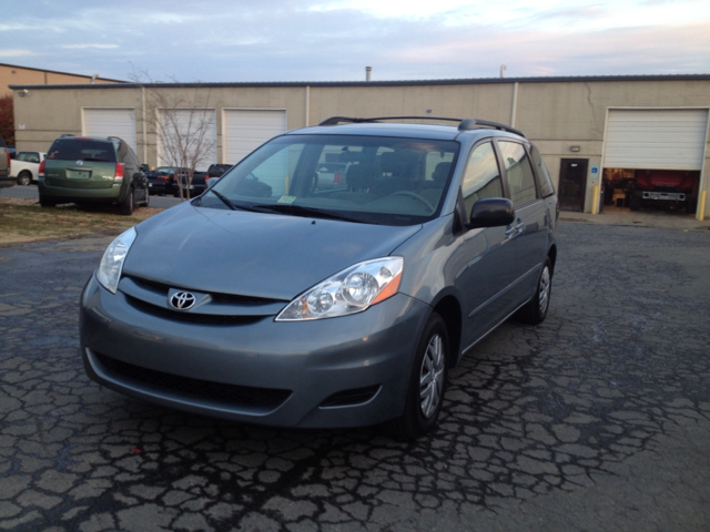 2006 Toyota Sienna XLT 4.6L 4WD