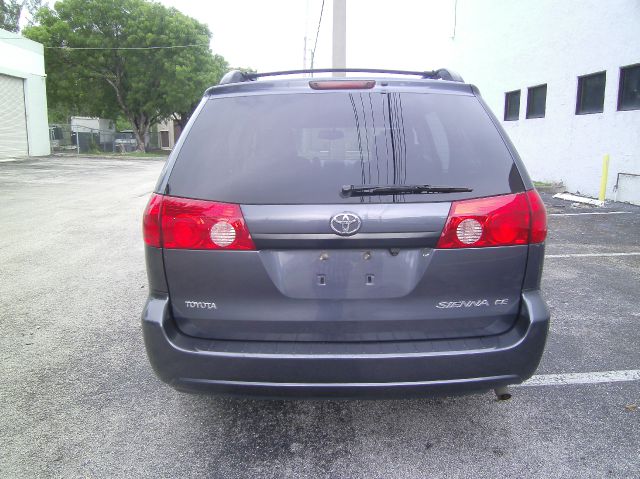 2006 Toyota Sienna Eddie Bauer 5.4L 4WD