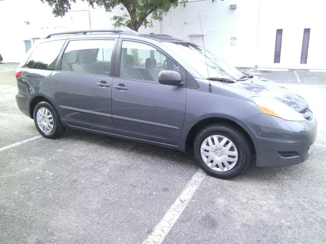 2006 Toyota Sienna Eddie Bauer 5.4L 4WD