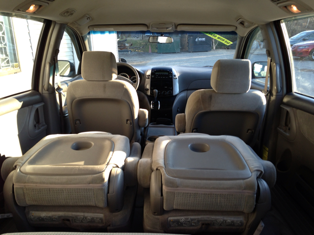 2006 Toyota Sienna XLT 4.6L 4WD