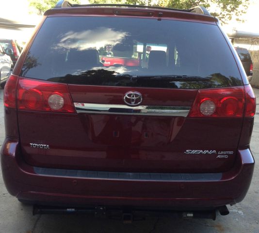 2006 Toyota Sienna XLT 4.6L 4WD