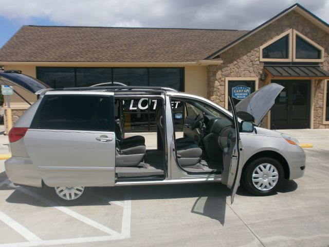 2006 Toyota Sienna XLT 4.6L 4WD