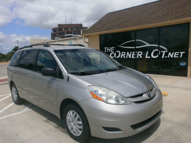 2006 Toyota Sienna XLT 4.6L 4WD