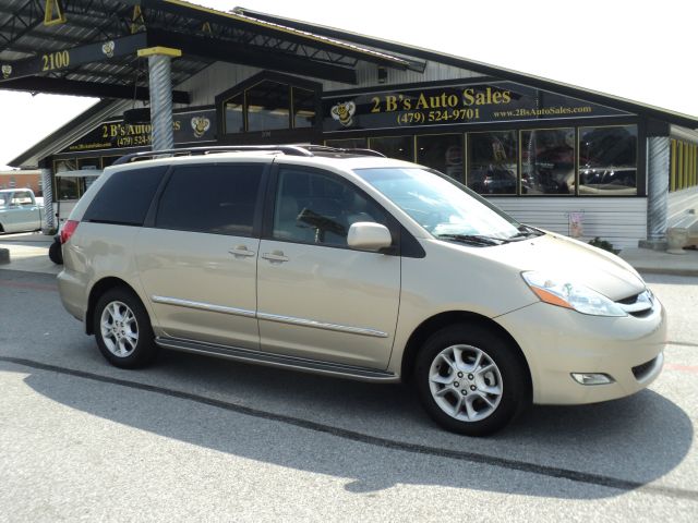 2006 Toyota Sienna XLT 4.6L 4WD