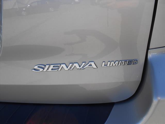 2006 Toyota Sienna LX ONE Owner