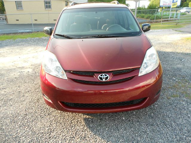 2006 Toyota Sienna XLT 4.6L 4WD