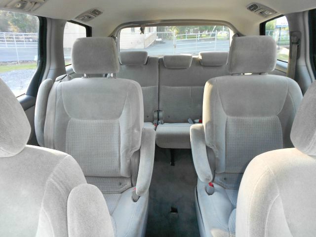 2006 Toyota Sienna XLT 4.6L 4WD