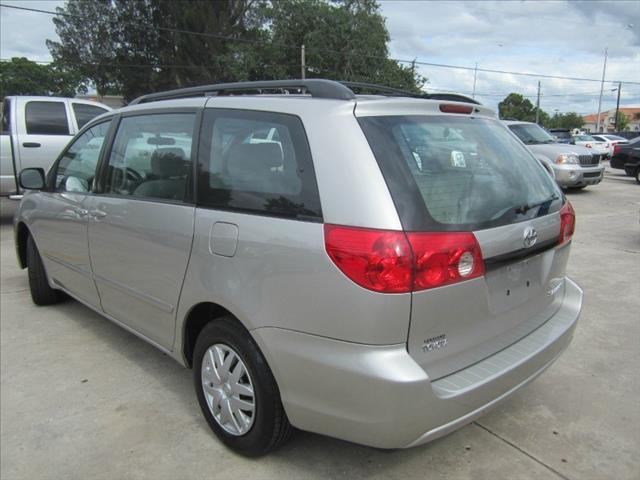 2006 Toyota Sienna Unknown