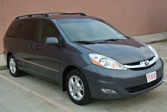 2006 Toyota Sienna Eddie Bauer 4x4