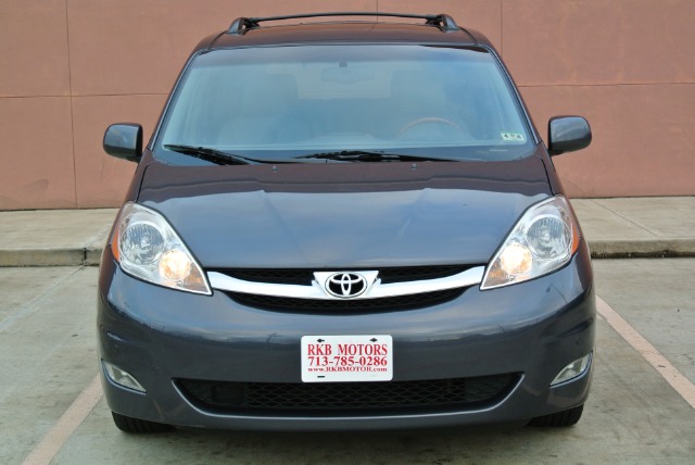 2006 Toyota Sienna Eddie Bauer 4x4