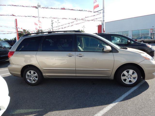 2007 Toyota Sienna GT Black Leather