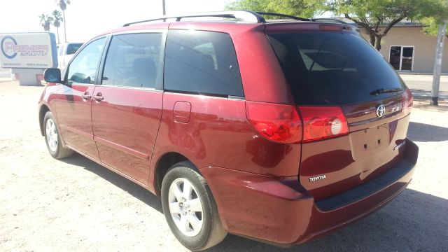 2007 Toyota Sienna GT Black Leather