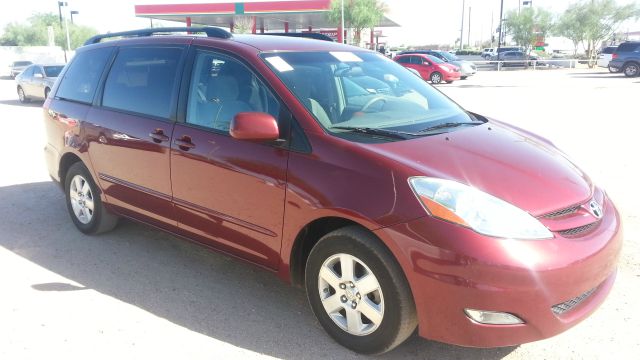 2007 Toyota Sienna GT Black Leather