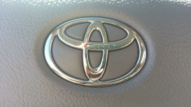 2007 Toyota Sienna GT Black Leather