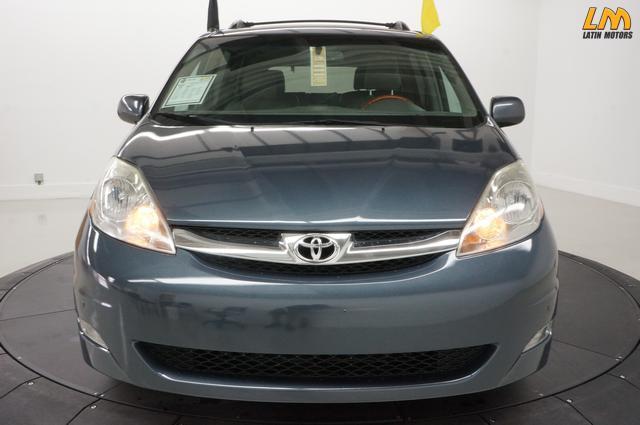 2007 Toyota Sienna Unknown
