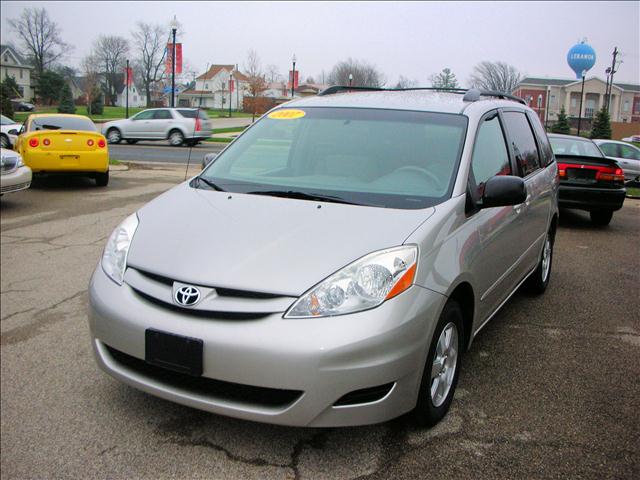 2007 Toyota Sienna X