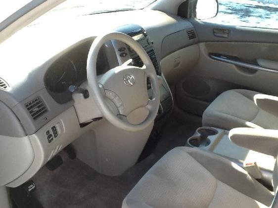 2007 Toyota Sienna XLT, Local Trade In