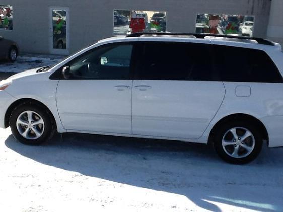 2007 Toyota Sienna XLT, Local Trade In
