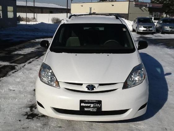 2007 Toyota Sienna XLT, Local Trade In