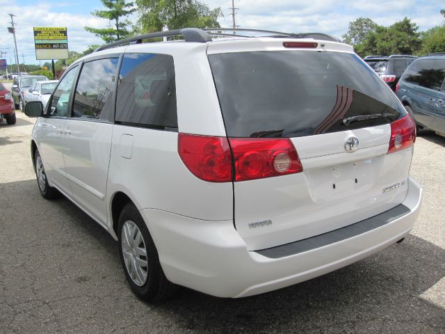 2007 Toyota Sienna SR5 Sport Edition