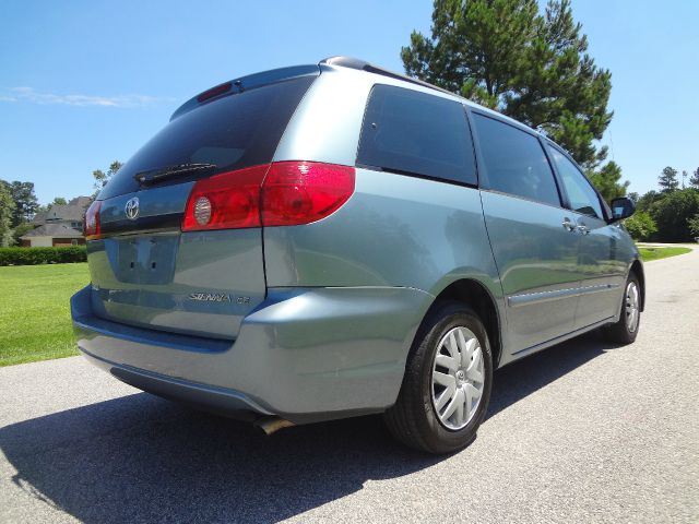 2007 Toyota Sienna Preferred Sport Package