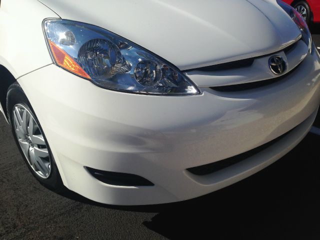 2007 Toyota Sienna SR5 Sport Edition