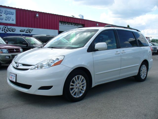 2008 Toyota Sienna GT Black Leather