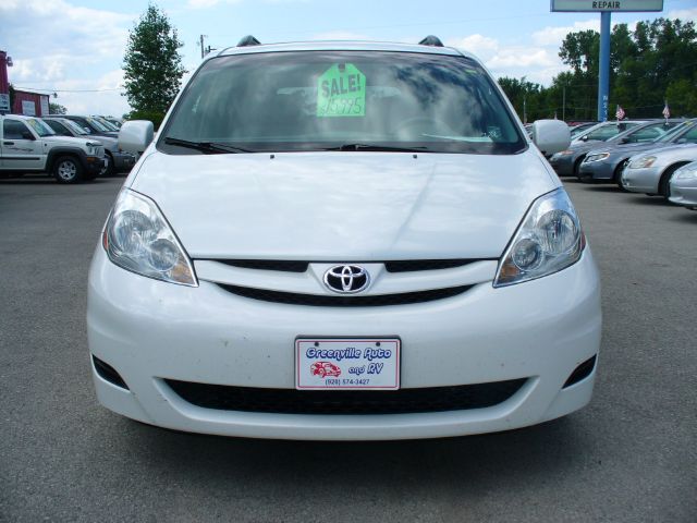 2008 Toyota Sienna GT Black Leather