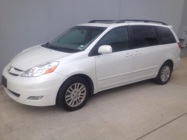 2008 Toyota Sienna SR5 Sport Edition