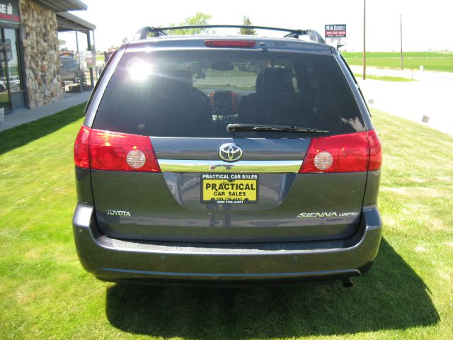2008 Toyota Sienna SR5 Sport Edition