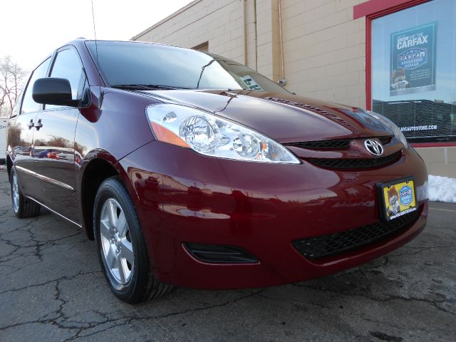 2008 Toyota Sienna SR5 Sport Edition