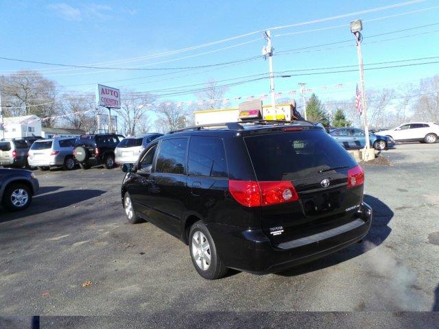 2008 Toyota Sienna Unknown