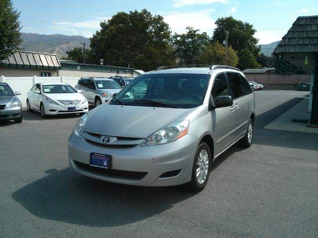 2008 Toyota Sienna 4.6L XLT Sport