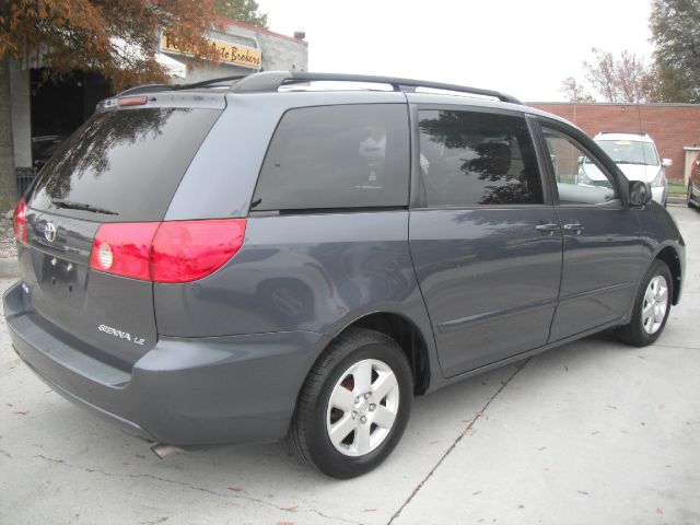 2008 Toyota Sienna SR5 Sport Edition