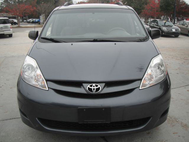 2008 Toyota Sienna SR5 Sport Edition