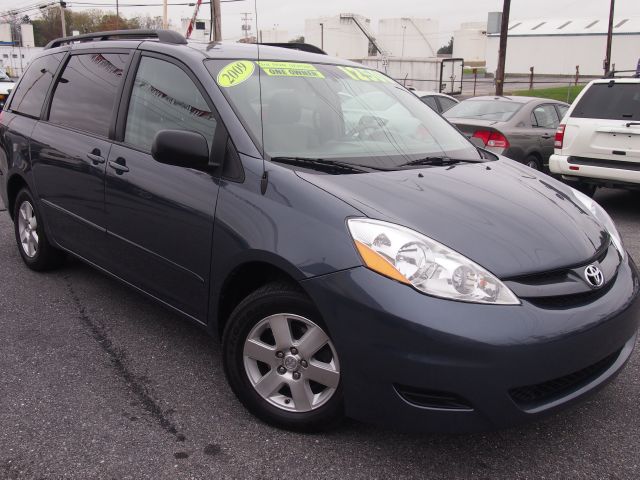 2009 Toyota Sienna 1996 Buick