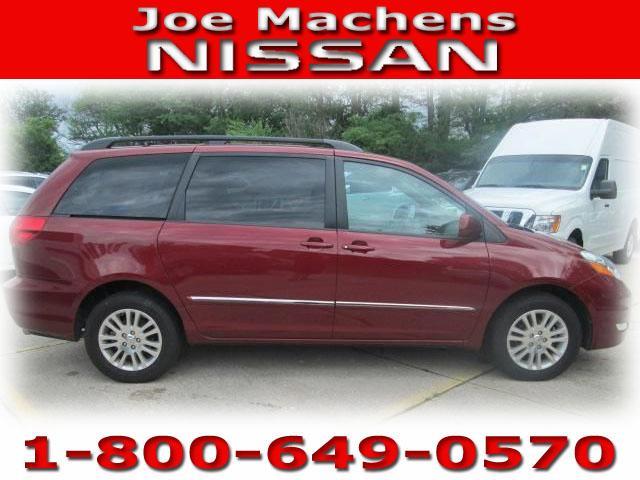 2010 Toyota Sienna SEL Sport Utility 4D