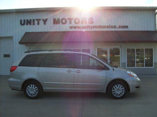 2010 Toyota Sienna SXT Ext Cab