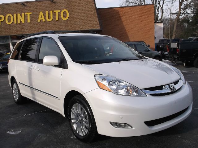 2010 Toyota Sienna SR5 Sport Edition
