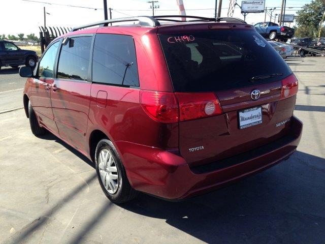 2010 Toyota Sienna Eddie Bauer 4x4