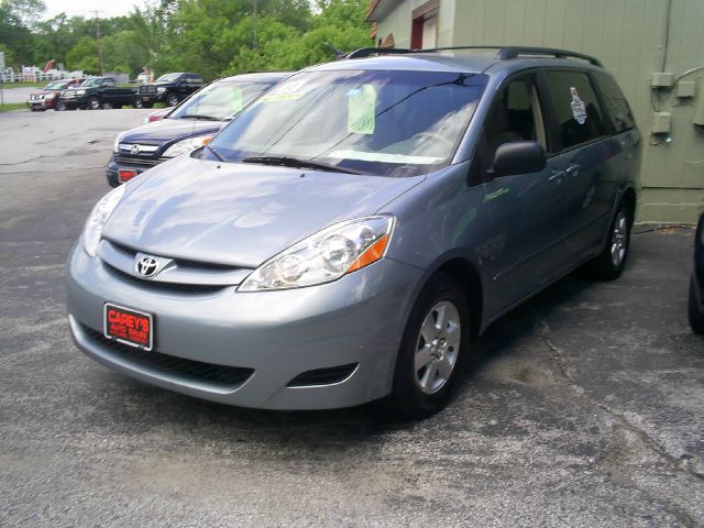 2010 Toyota Sienna 1996 Buick