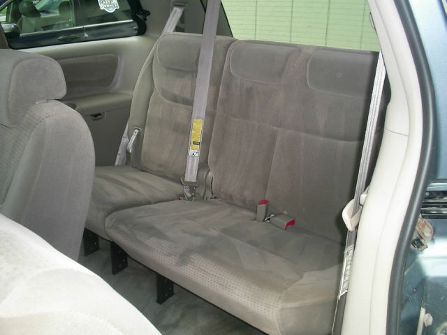 2010 Toyota Sienna 1996 Buick