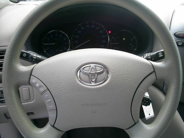 2010 Toyota Sienna 1996 Buick