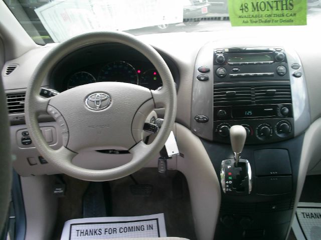 2010 Toyota Sienna 1996 Buick