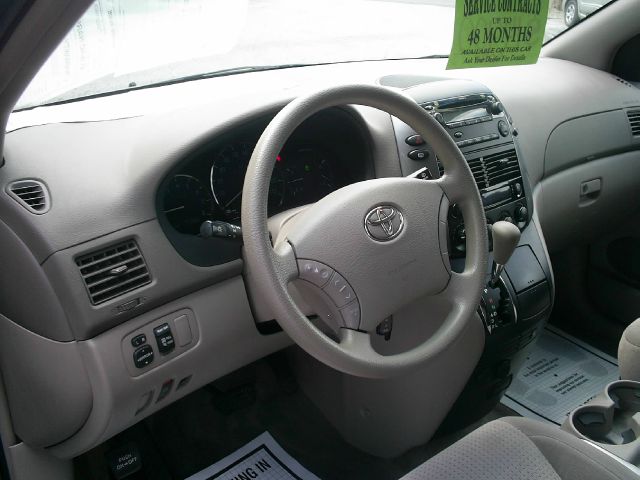 2010 Toyota Sienna 1996 Buick