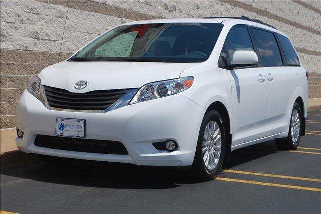 2011 Toyota Sienna Unknown