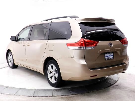 2011 Toyota Sienna 4dr Wgn Auto Grand Touring