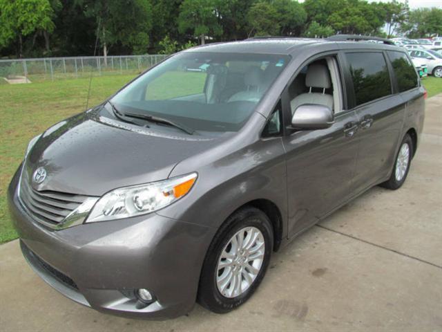2011 Toyota Sienna Unknown