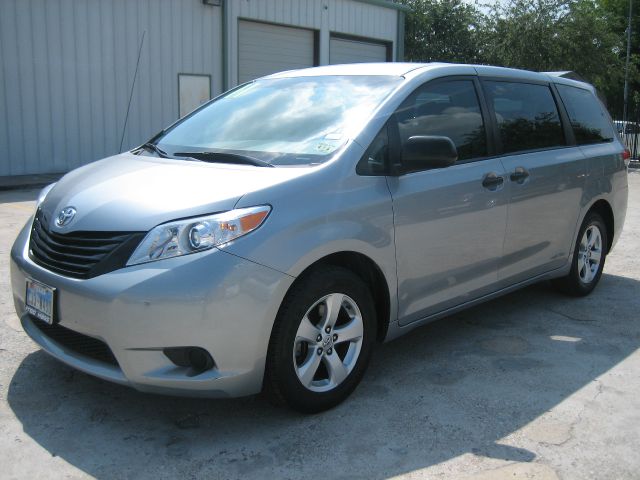 2011 Toyota Sienna Base